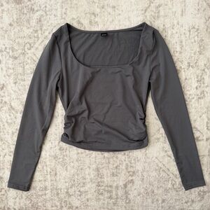 Gray Long Sleeve Crop Top